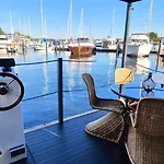 Hausboot Ahoy Masal